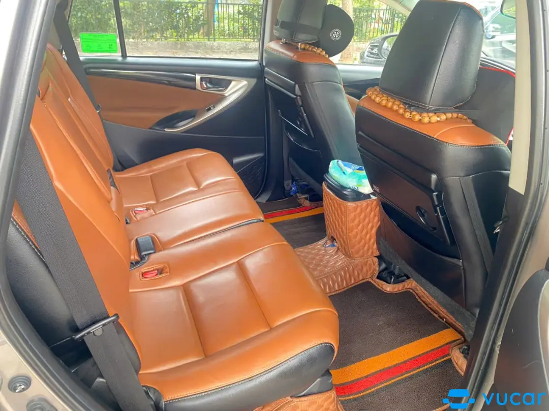 Toyota Innova 2.0G 2018 - Nội thất 1
