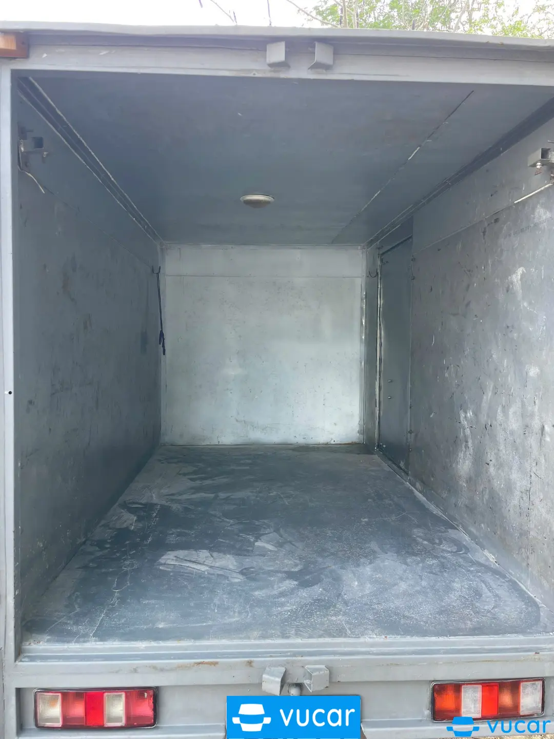Ảnh xe Sym Xe tải 650kg Thùng kín inox 2010 - ảnh 4