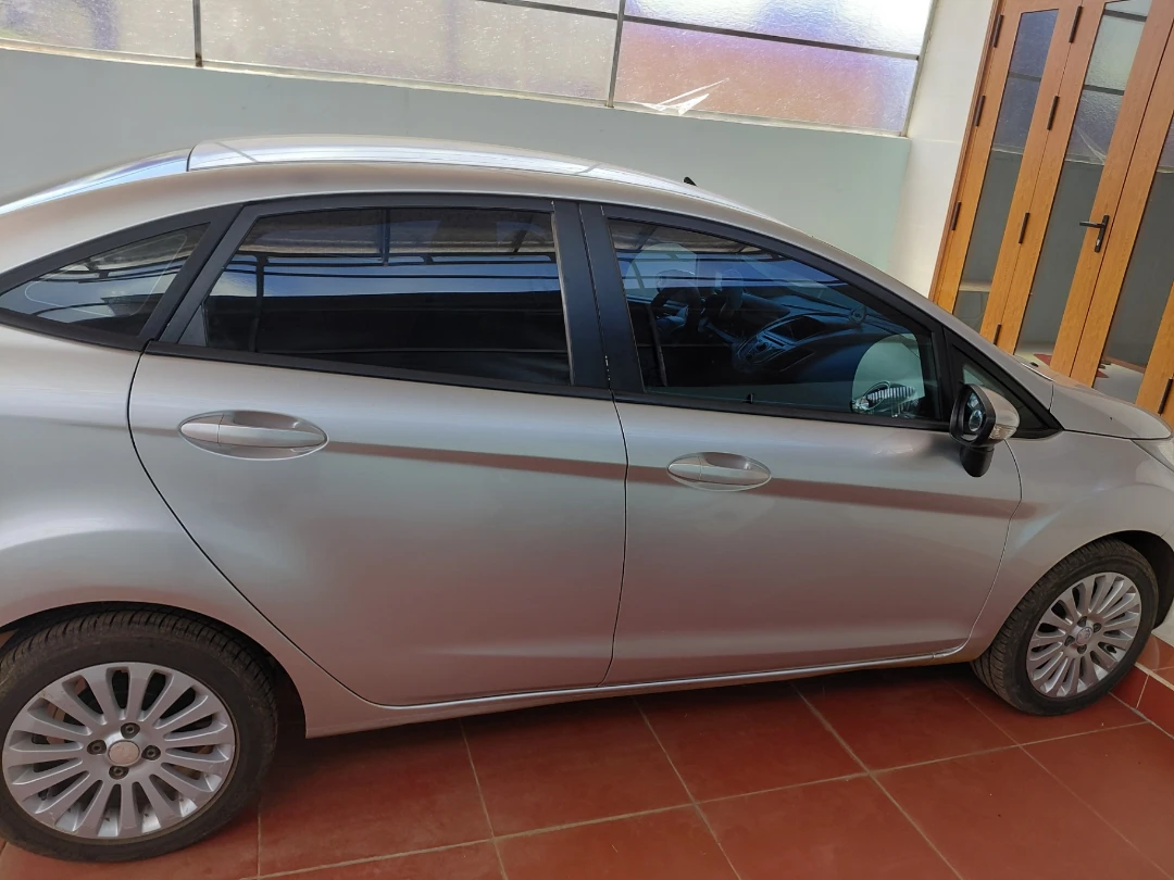 ford fiesta 1.6 std 2011 - Ngoại thất 2