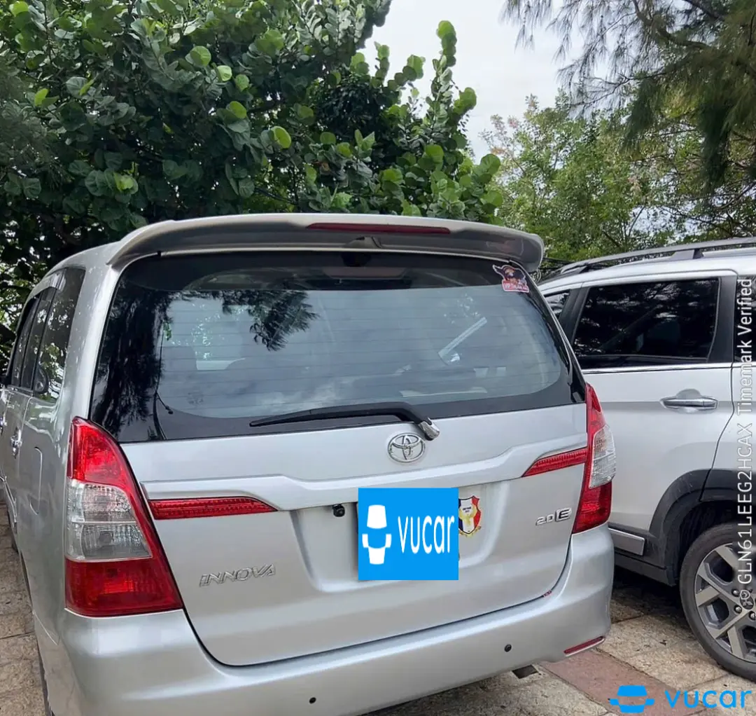Toyota Innova 2.0E 2015 - Ngoại thất 3