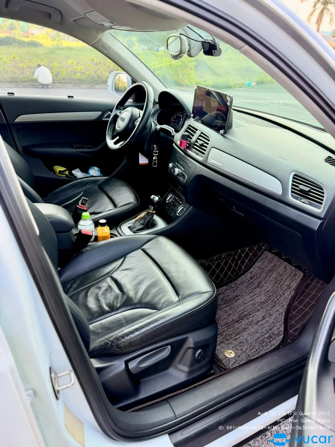 Audi Q3 2.0 TFSI Quattro 2012 - Nội thất 2