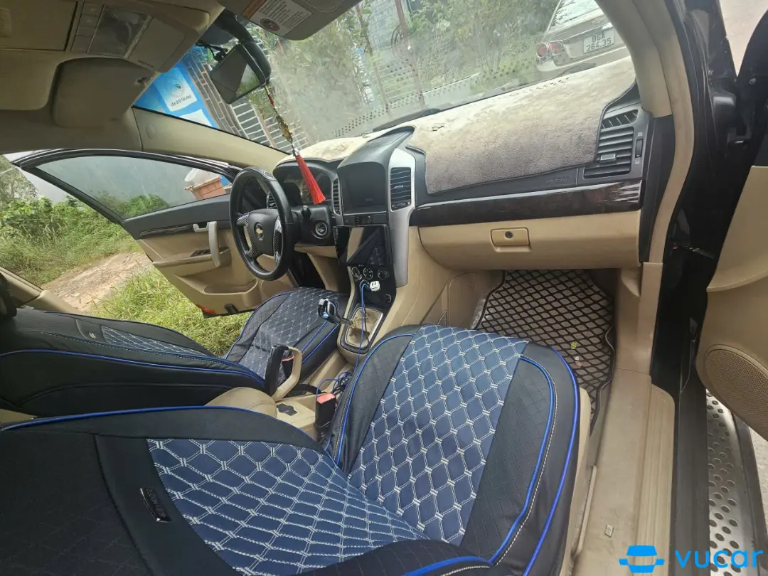Chevrolet Captiva LT Maxx 2.4 MT 2009 - Nội thất 4