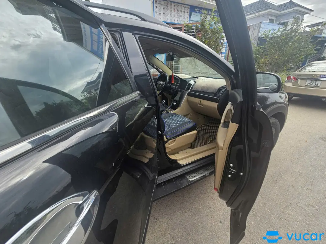 Chevrolet Captiva LT Maxx 2.4 MT 2009 - Nội thất 6