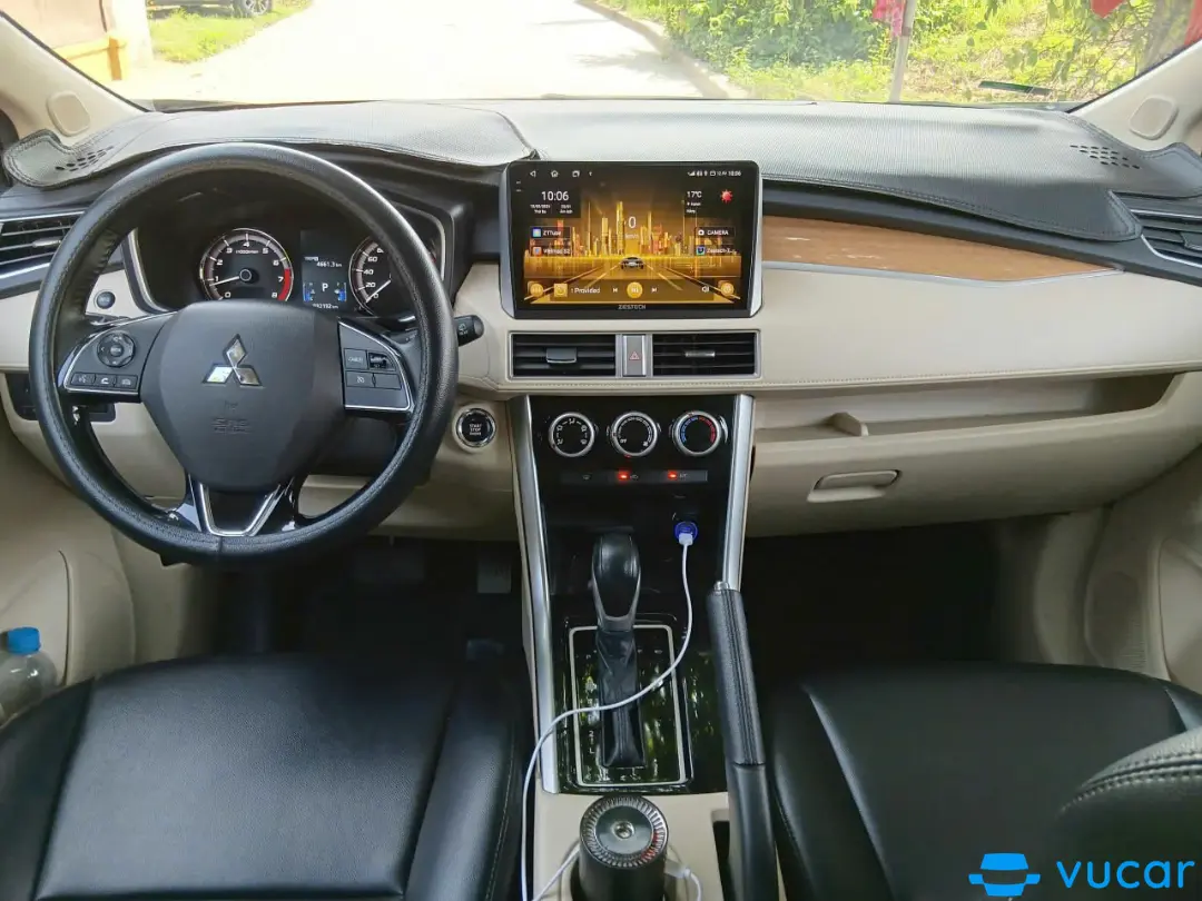 Mitsubishi Xpander 1.5 AT 2019 - Nội thất 1