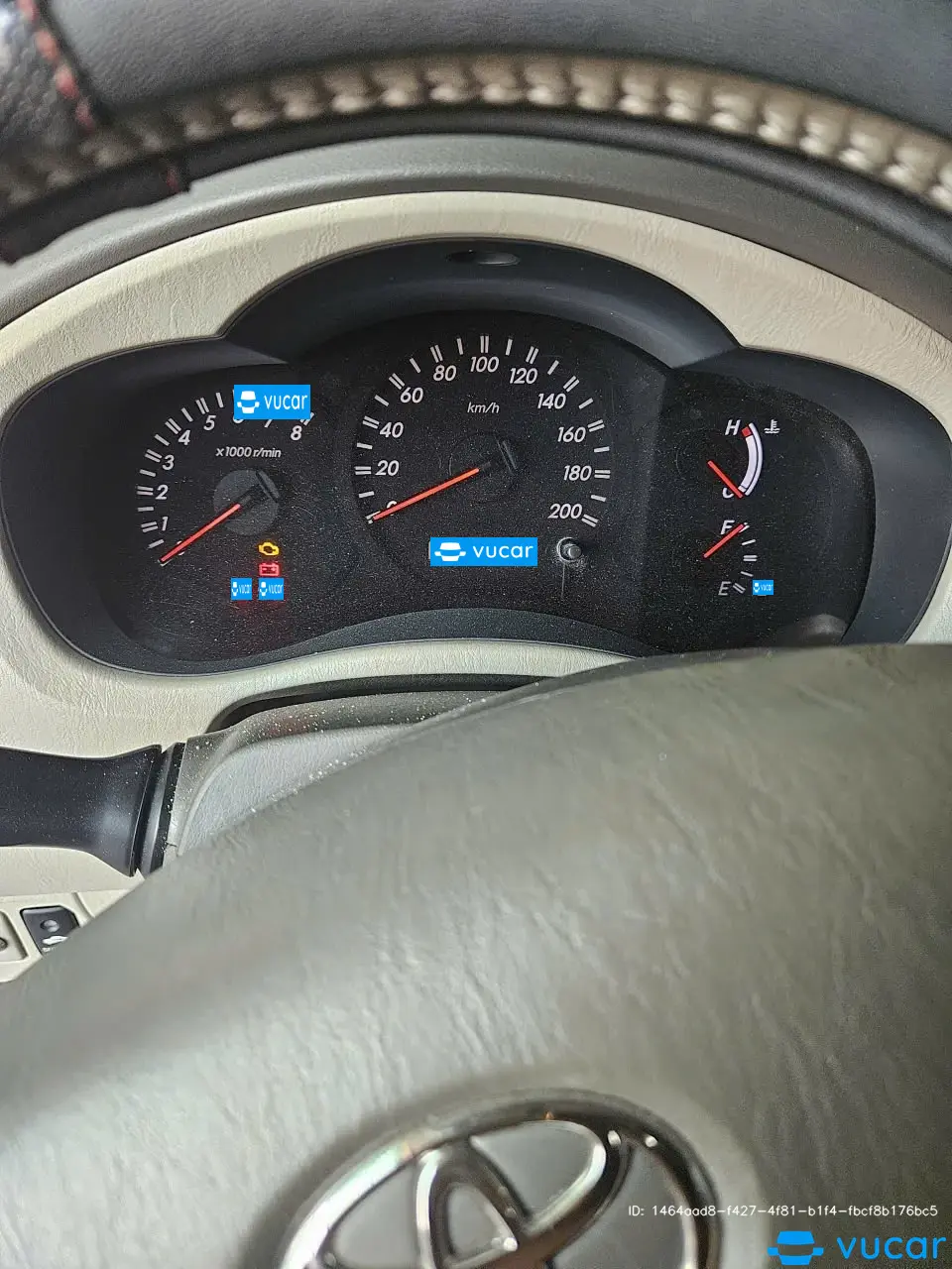 Toyota Innova V 2010 - Nội thất 4