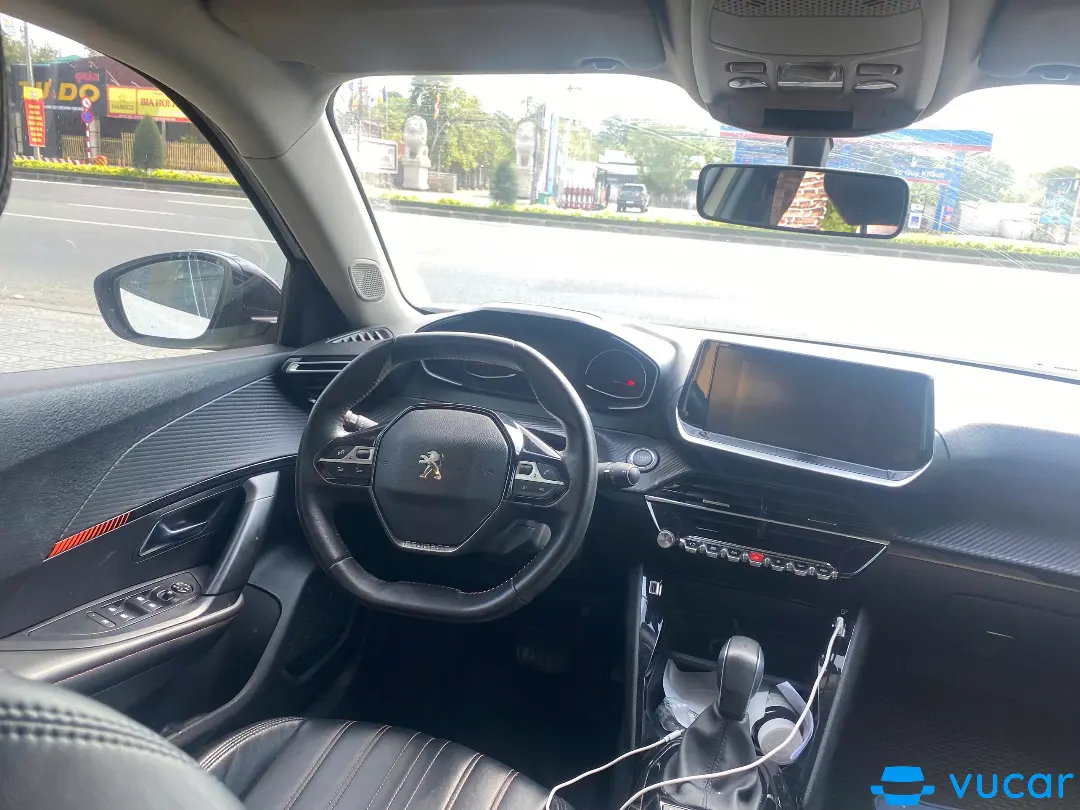 Peugeot 2008 active 2021 - Nội thất 4