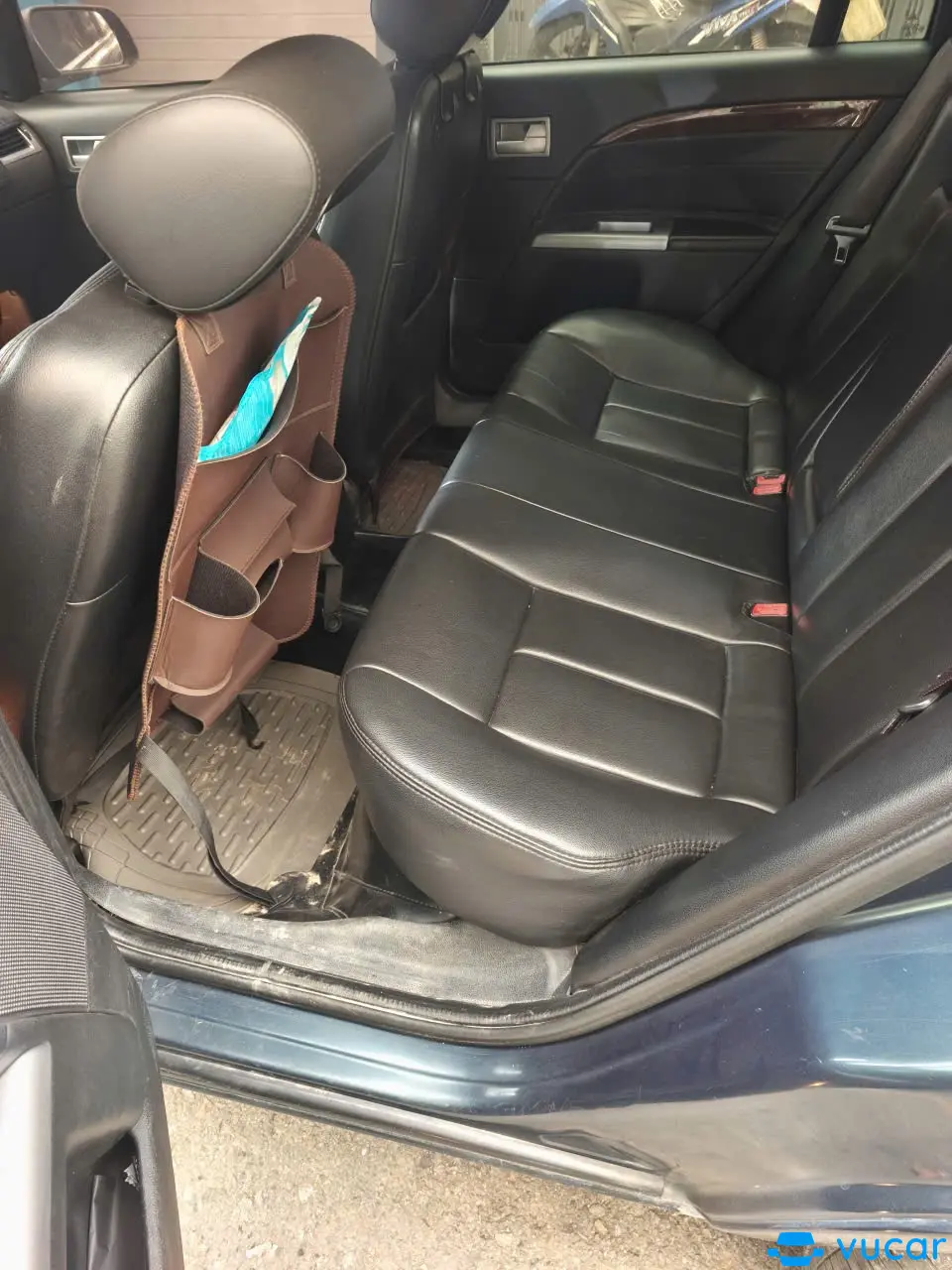 Ford modeo 2.5 AT 2004 - Nội thất 3