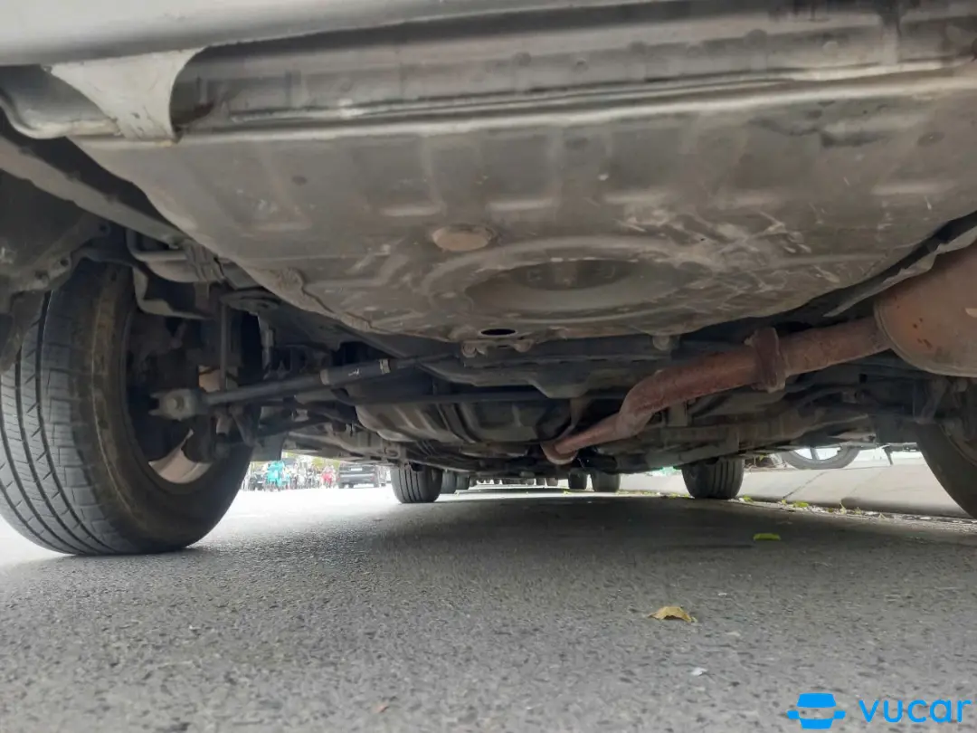Toyota Camry 2.4 2010 - Gầm & khung xe 5