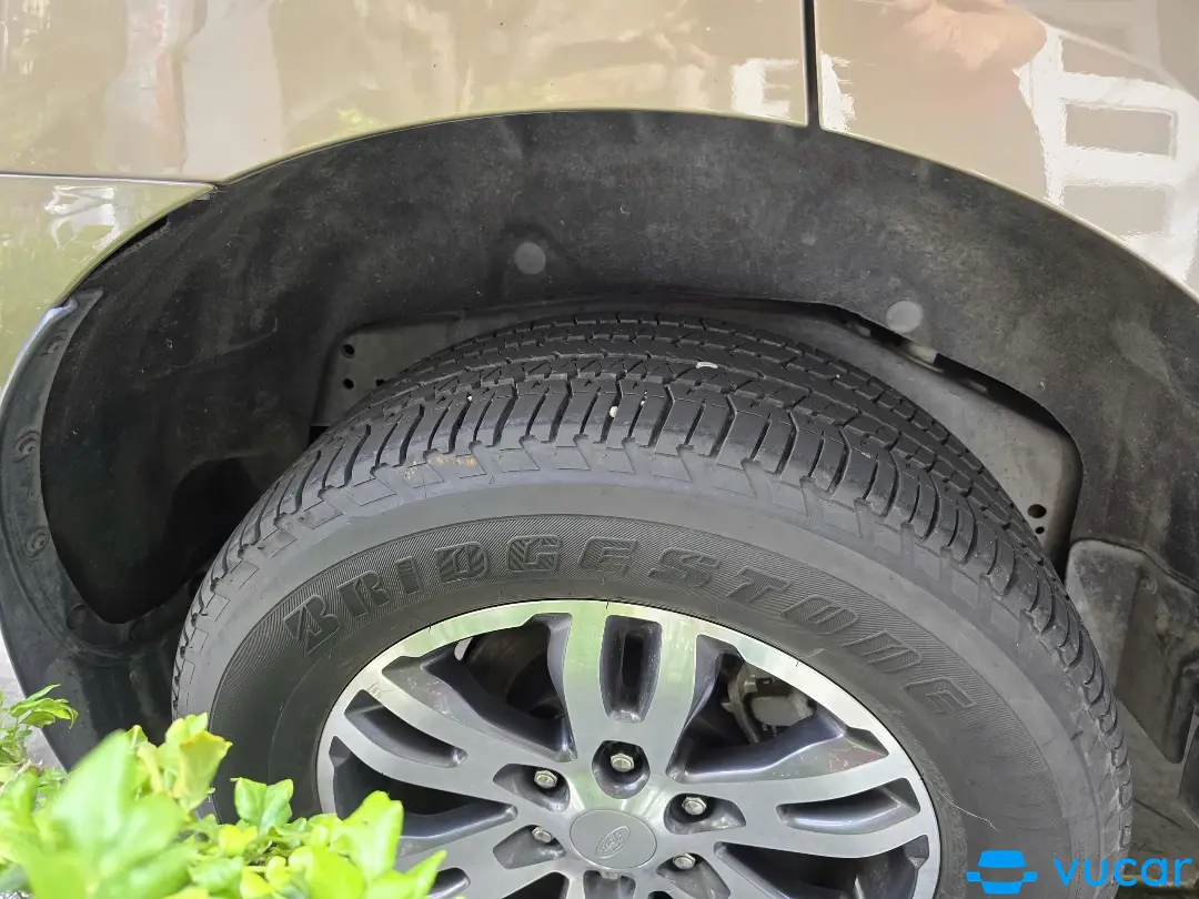 Ford Everest Trend 2.0L 4x2 AT 2020 - Ngoại thất 4