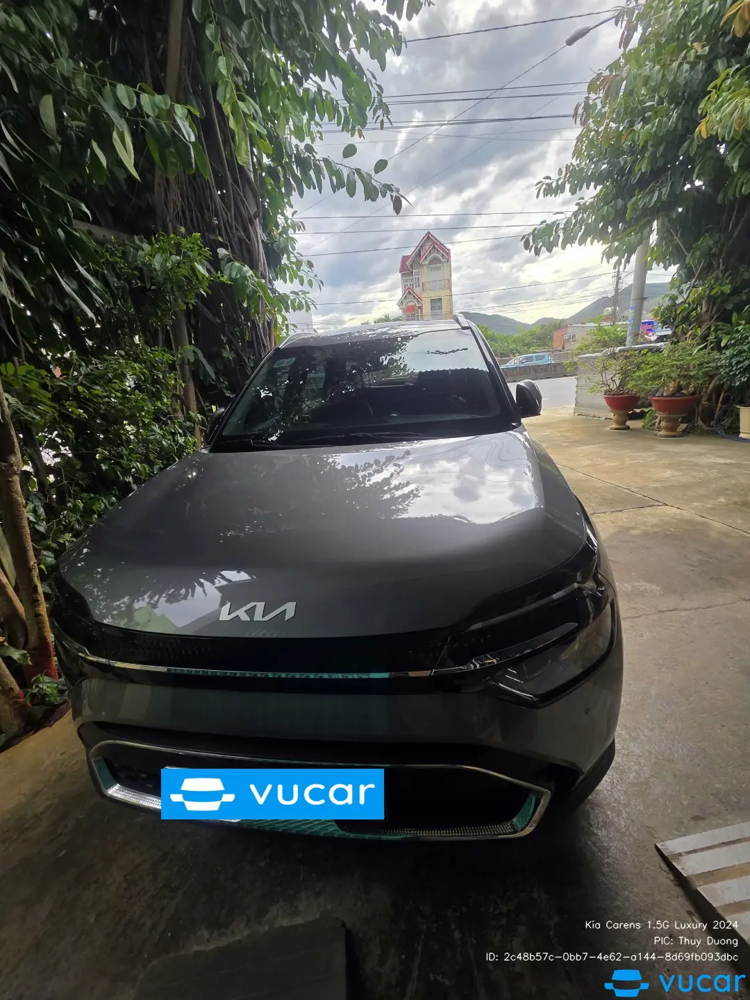 Kia Carens 1.5G Luxury 2024