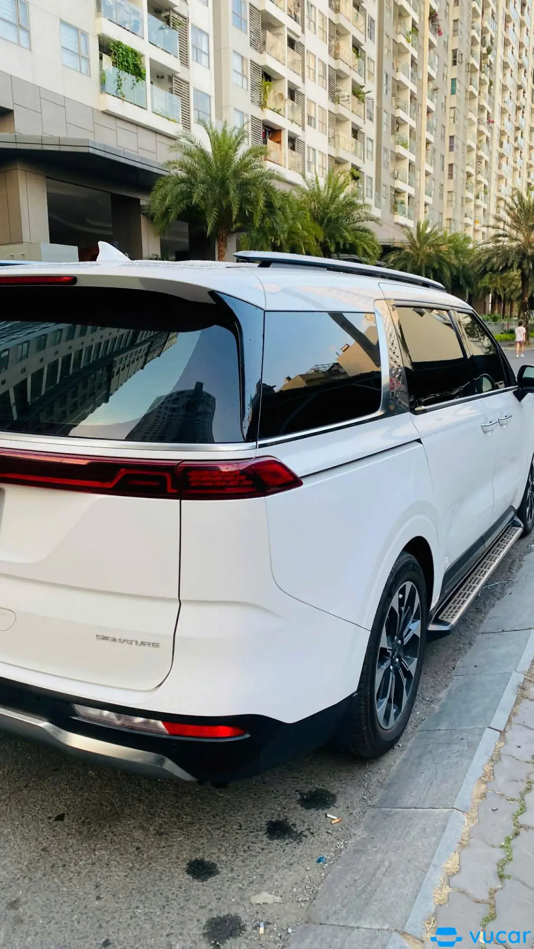 Kia Carnival Signature 2.2D 2024 - Ngoại thất 4