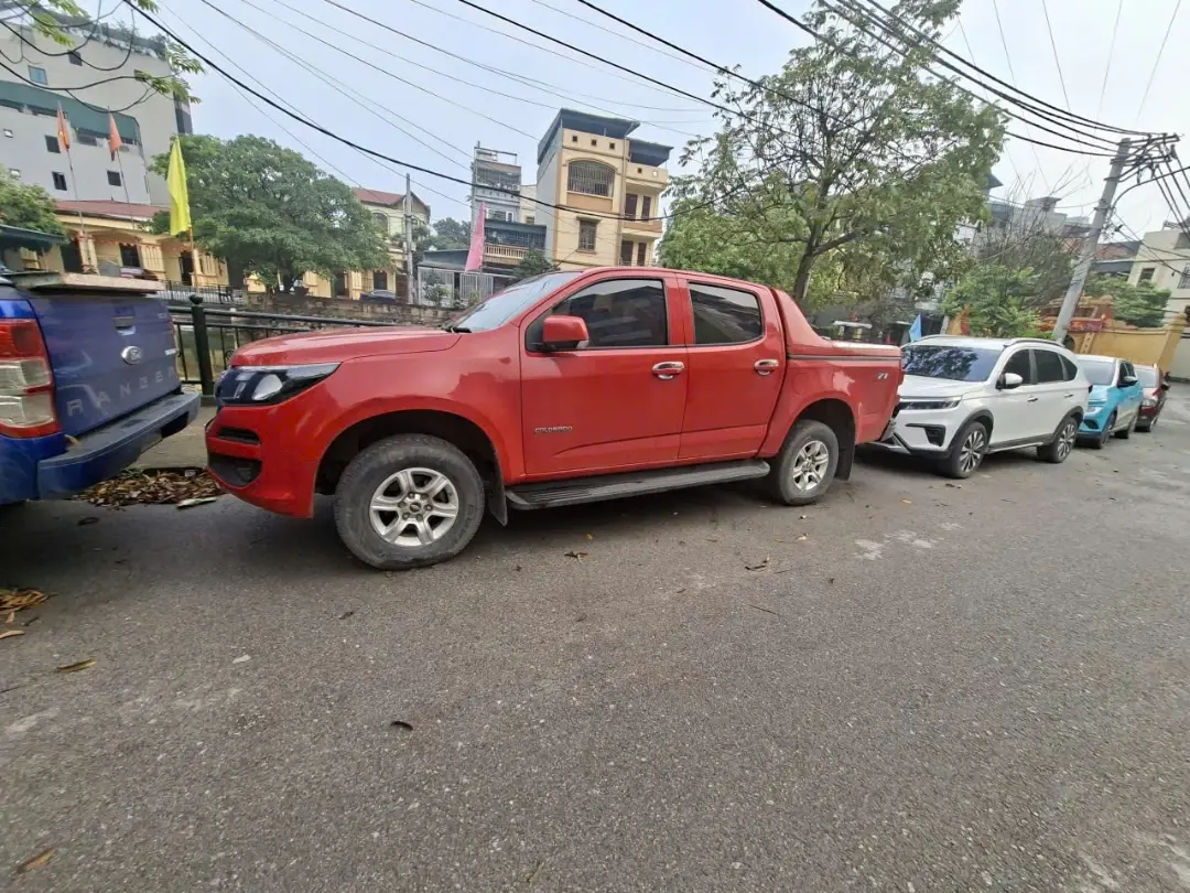Ảnh xe Chevrolet Colorado LT 2.5L 4x2 AT 2019