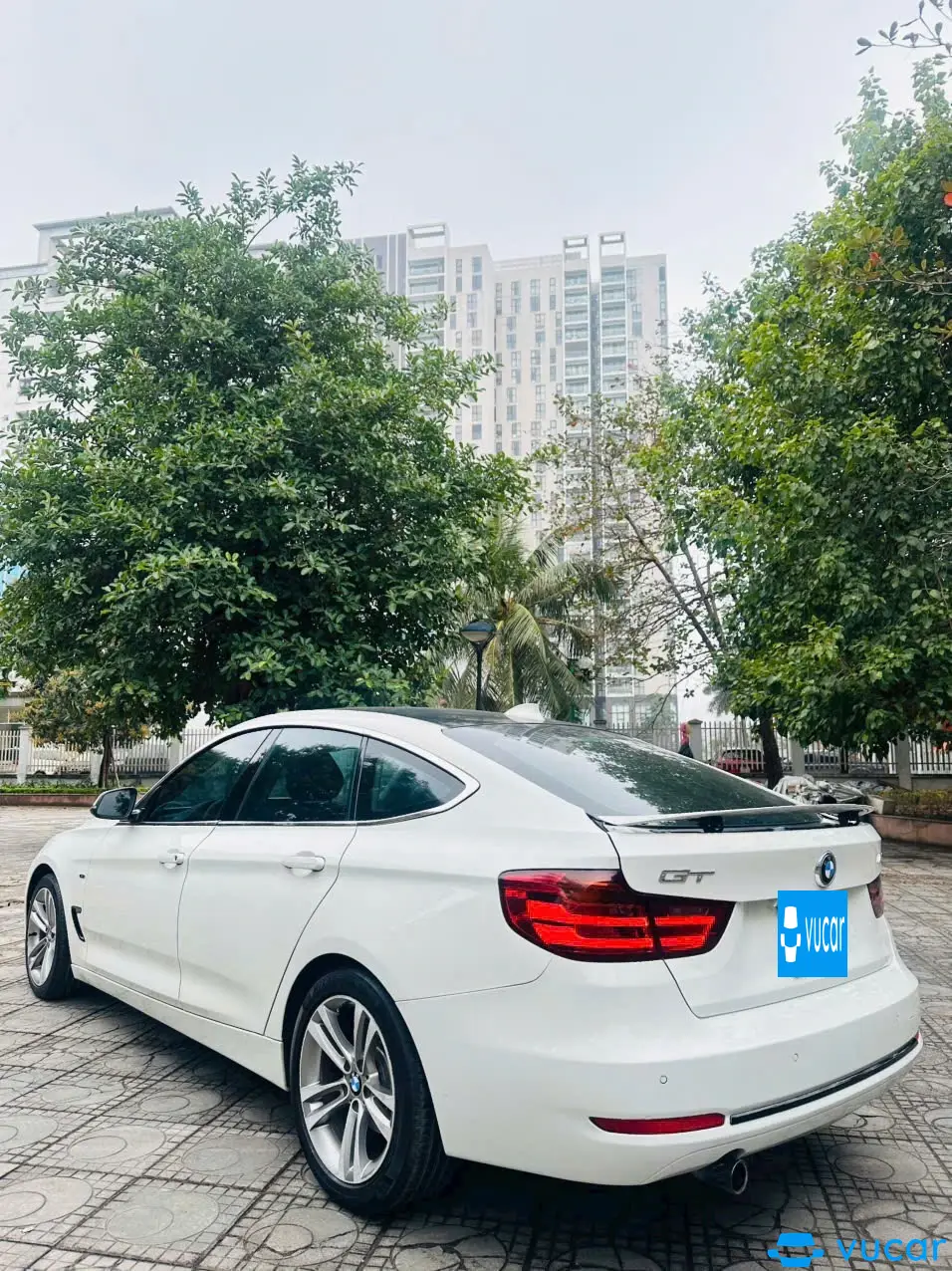 BMW 3 series 320i GT 2013 - Ngoại thất 6