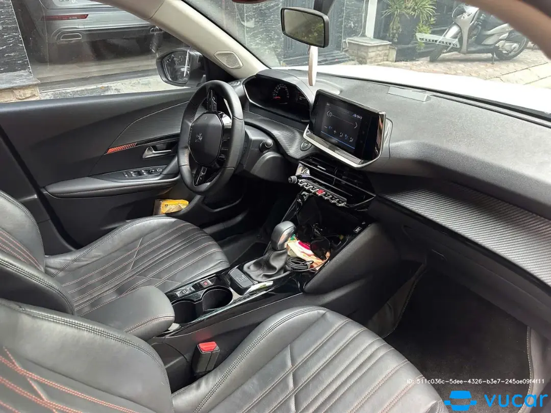 Peugeot 2008 Active 1.2 AT 2022 - Nội thất 3