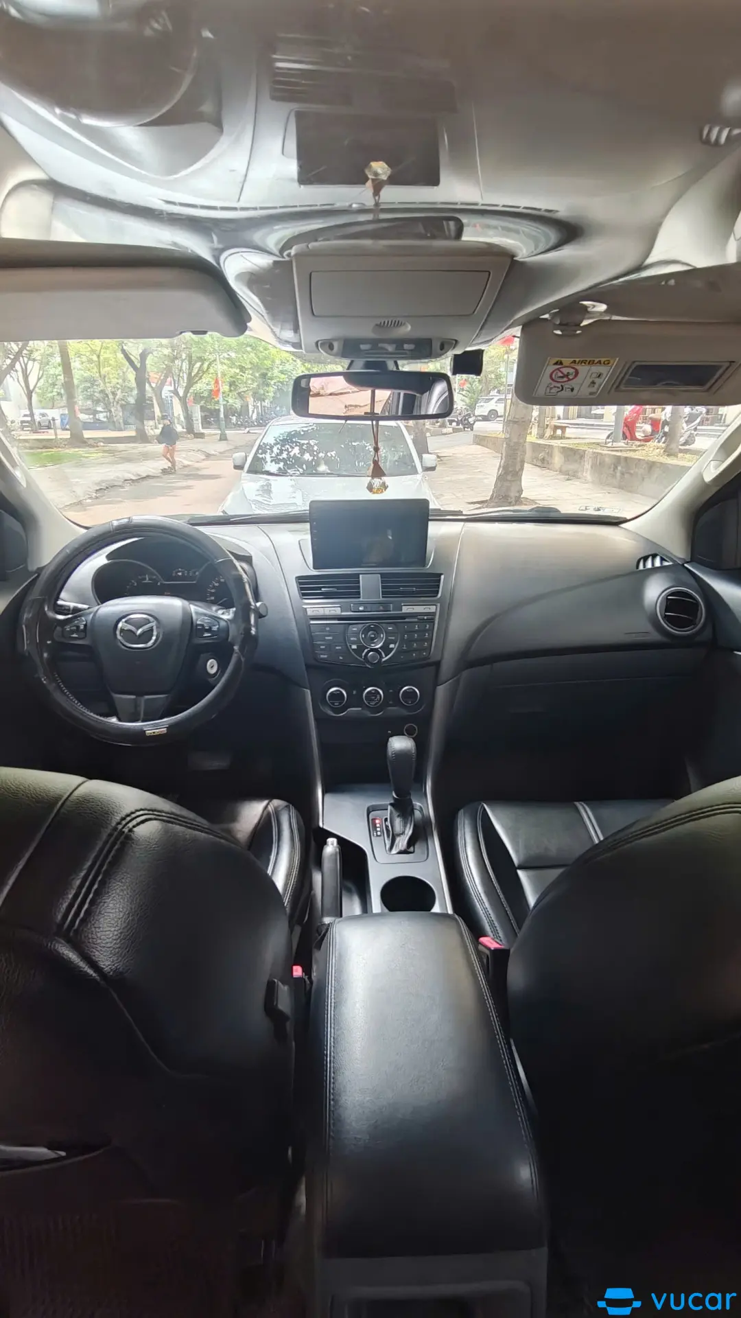 Mazda Bt50 3.2L 4x4 AT 2017 - Nội thất 1