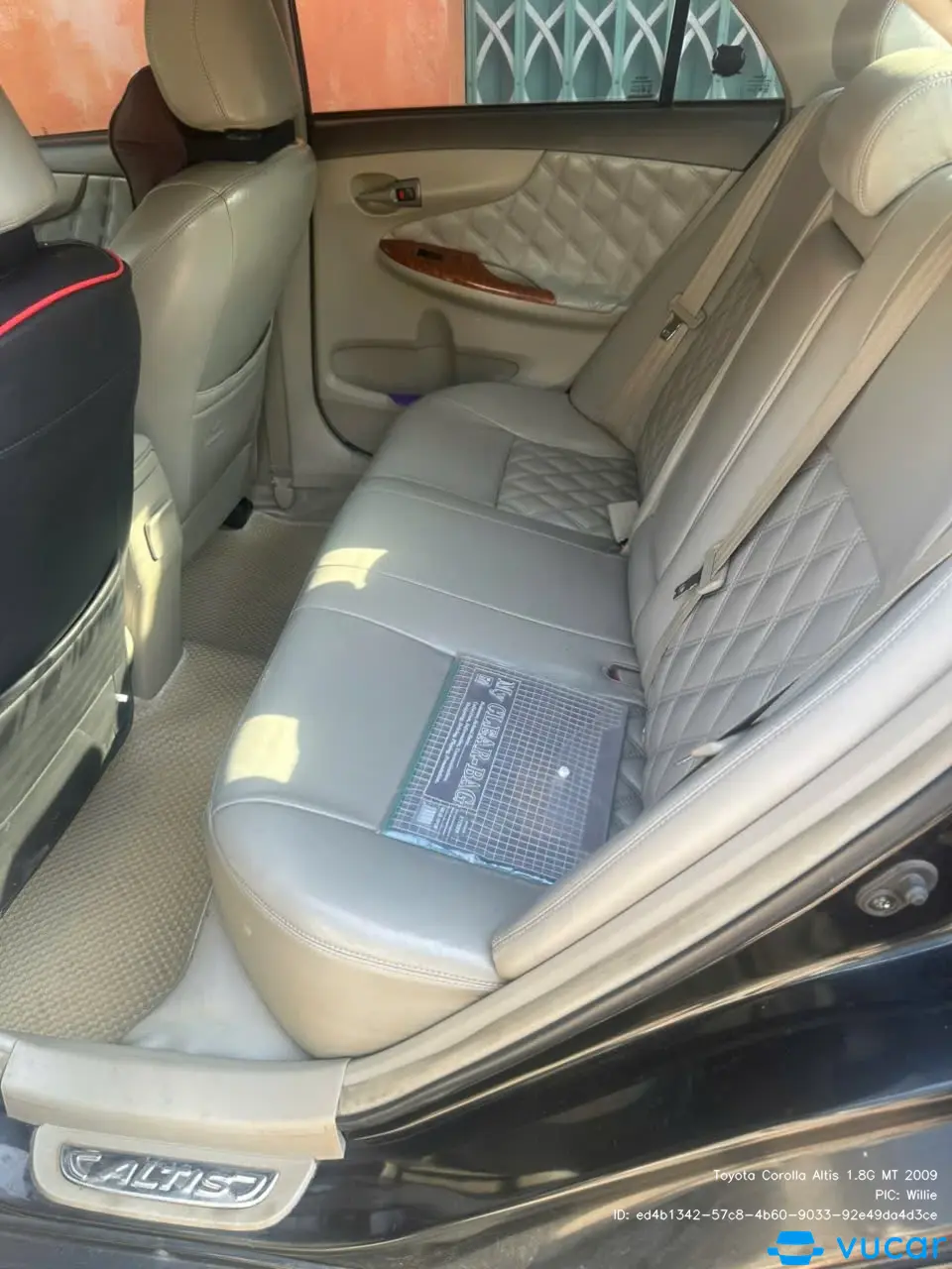 Toyota Corolla Altis 1.8G MT 2009 - Nội thất 1