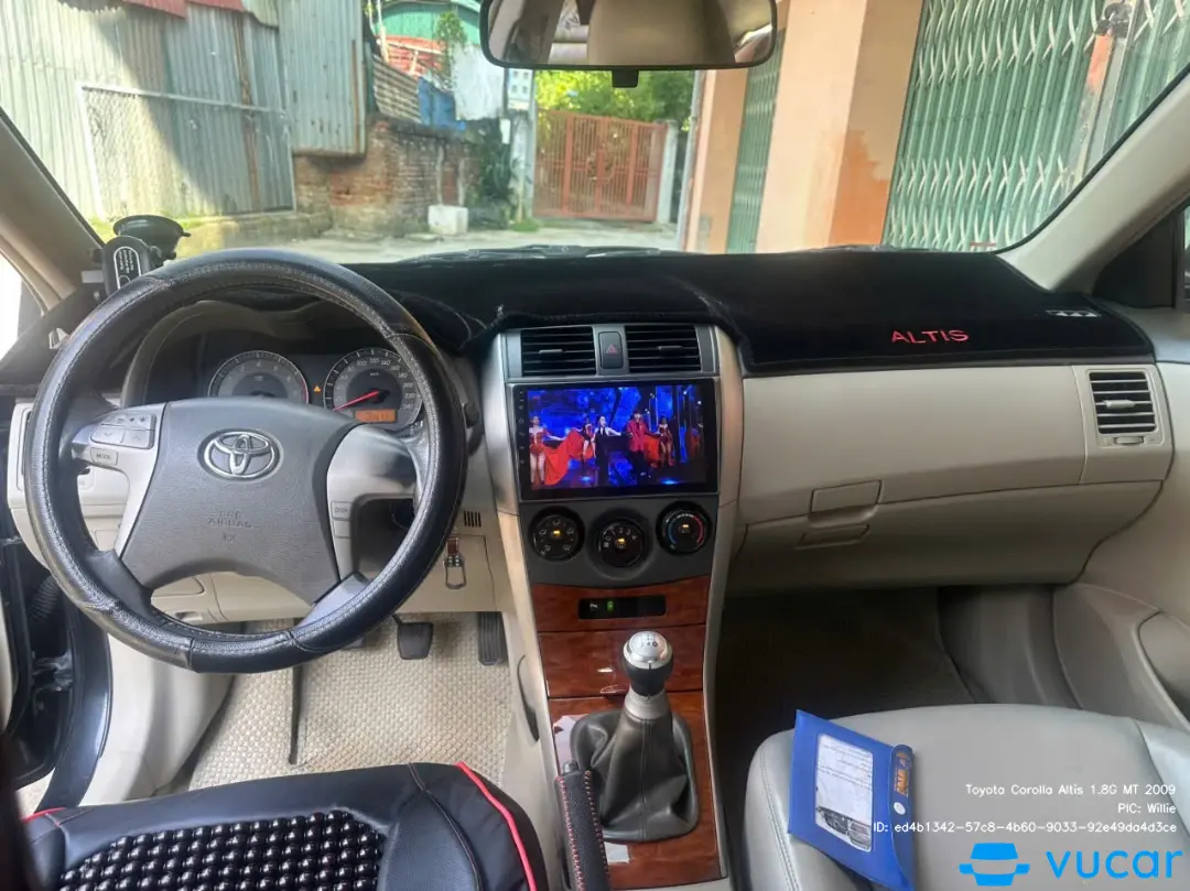 Toyota Corolla Altis 1.8G MT 2009 - Nội thất 3