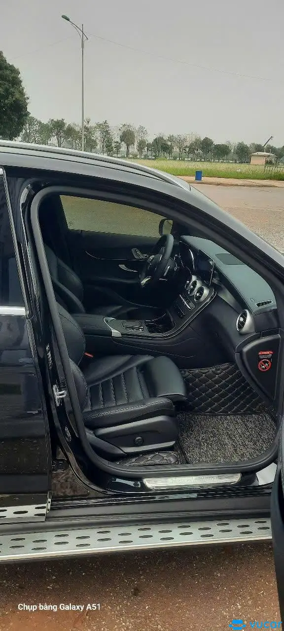 Mercedes Glc 300 4Matic 2022 - Nội thất 2
