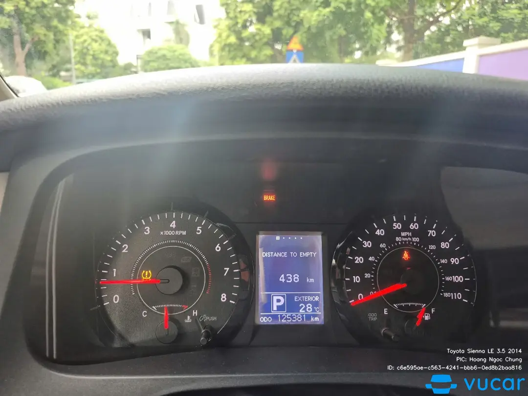 Toyota Sienna LE 3.5 2014 - Nội thất 17