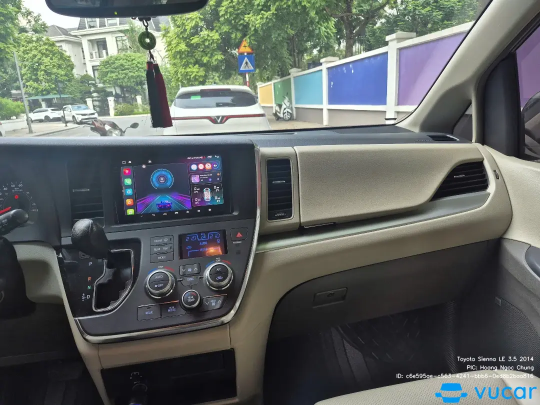Toyota Sienna LE 3.5 2014 - Nội thất 28