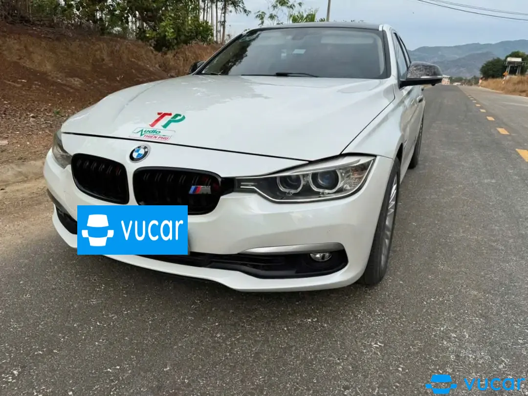 Ảnh xe BMW 320i 2014