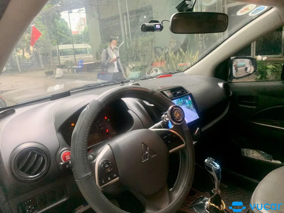 Mitsubishi Attrage 1.2 MT 2021 - Nội thất 2