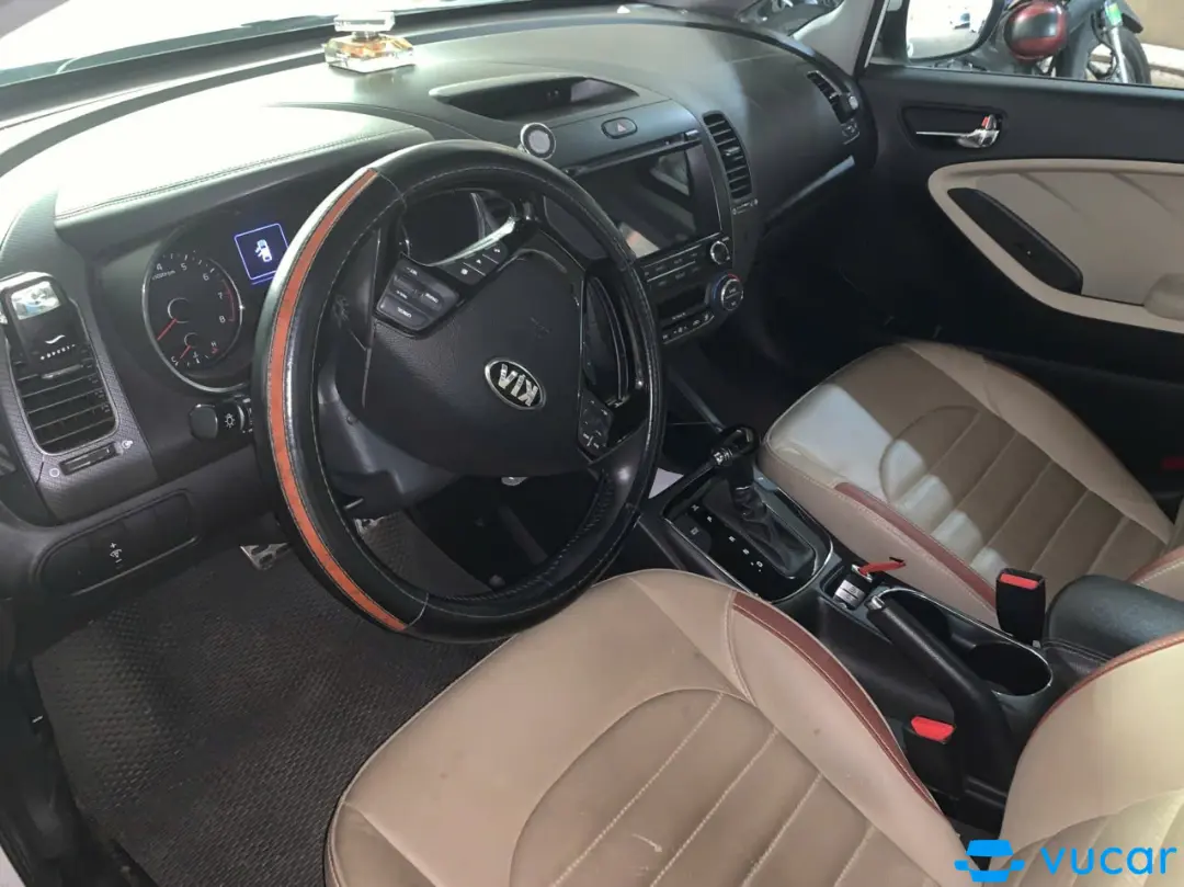 kia Cerato 1.5AT 2018 - Nội thất 3