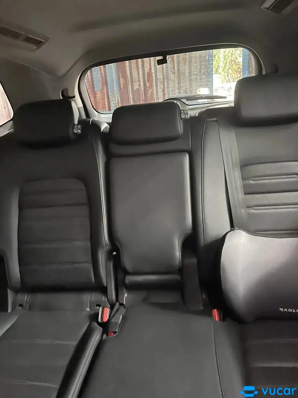 Toyota Innova Cross HEV 2.0 CVT 2024 - Nội thất 4
