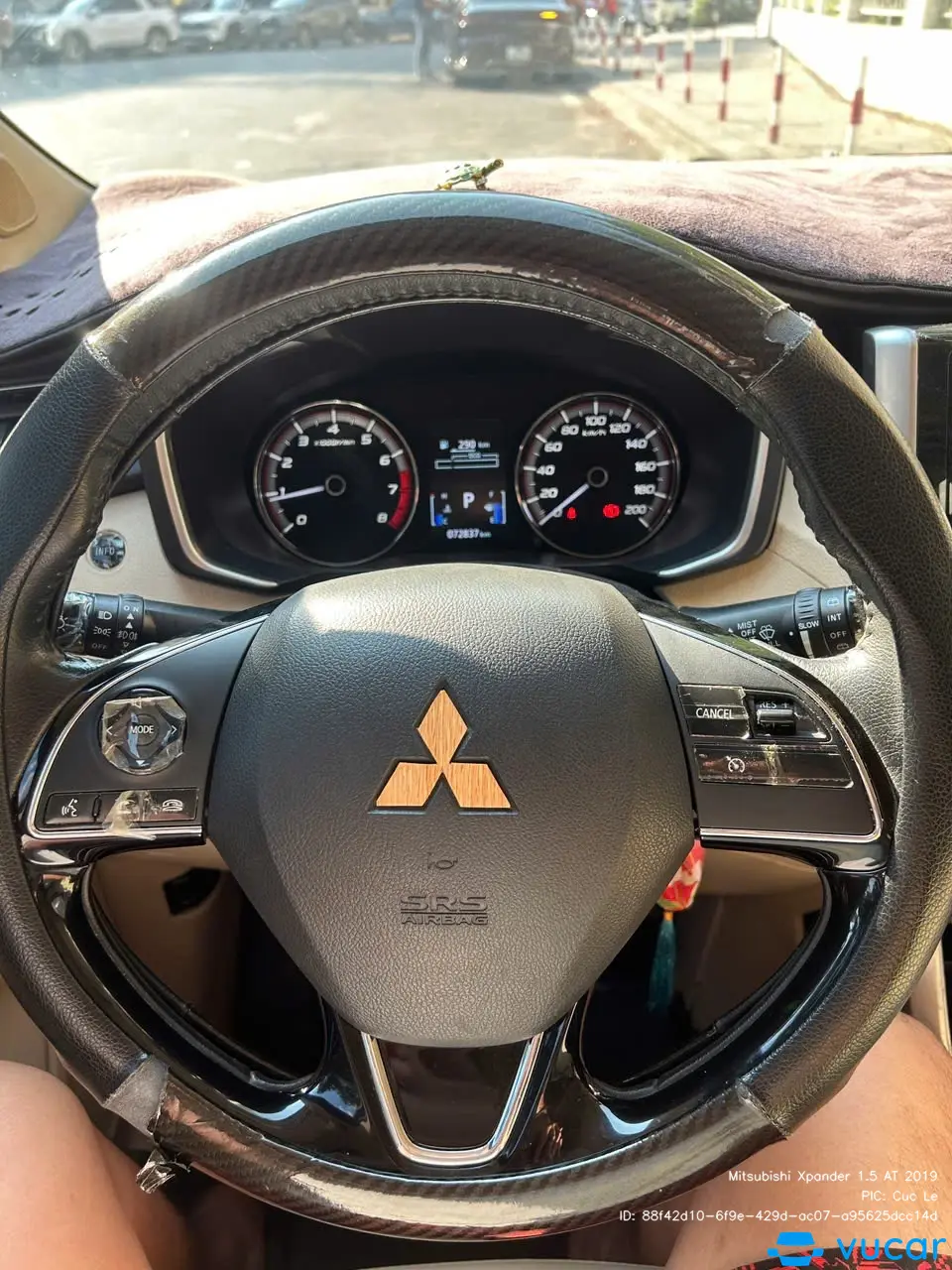 Mitsubishi Xpander 1.5 AT 2019 - Nội thất 1