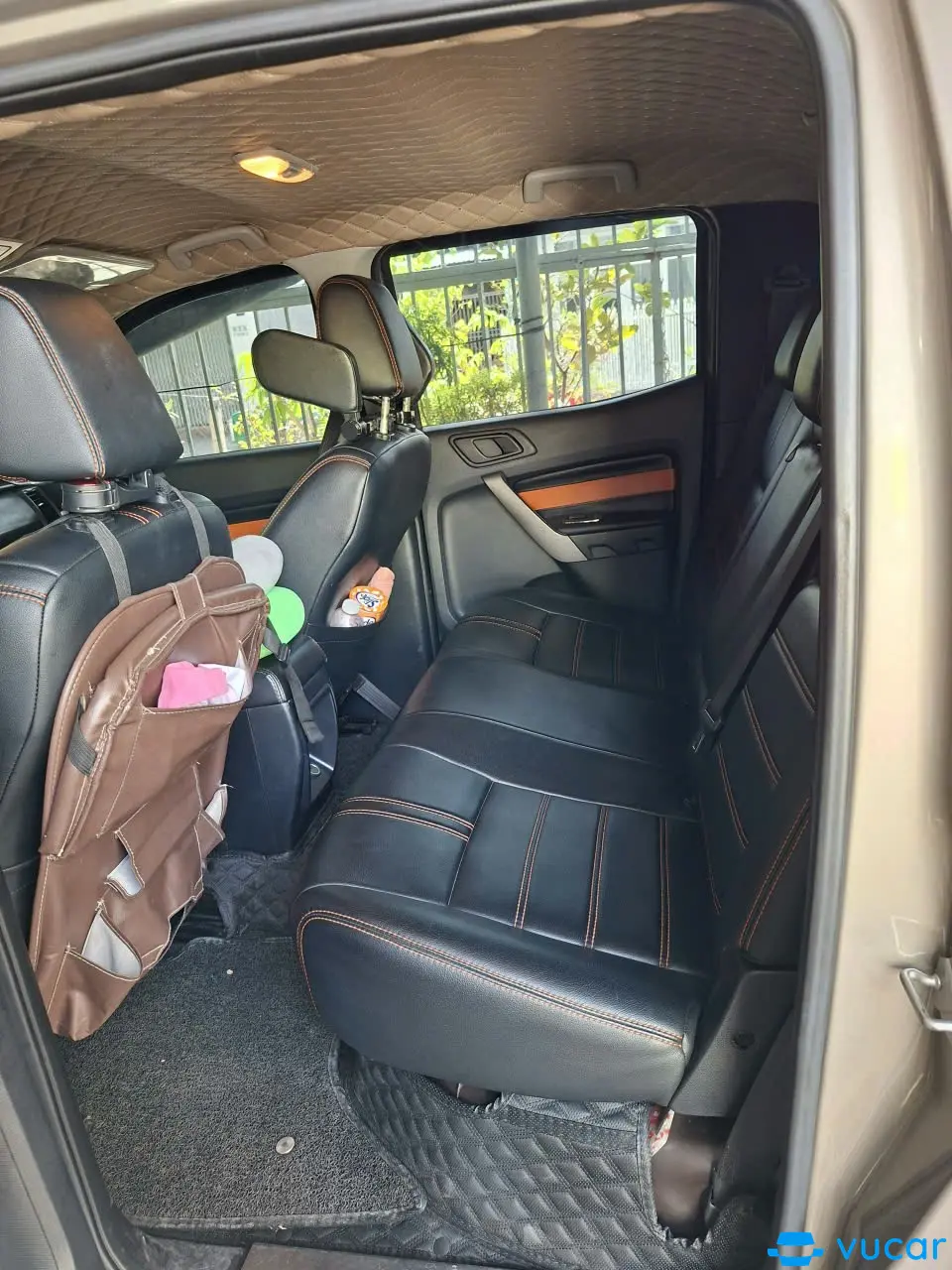 Ford Ranger 2019 - Nội thất 3