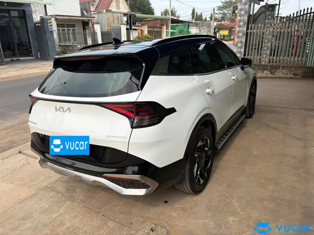 Kia Sportage 2.0 D - Ngoại thất 4