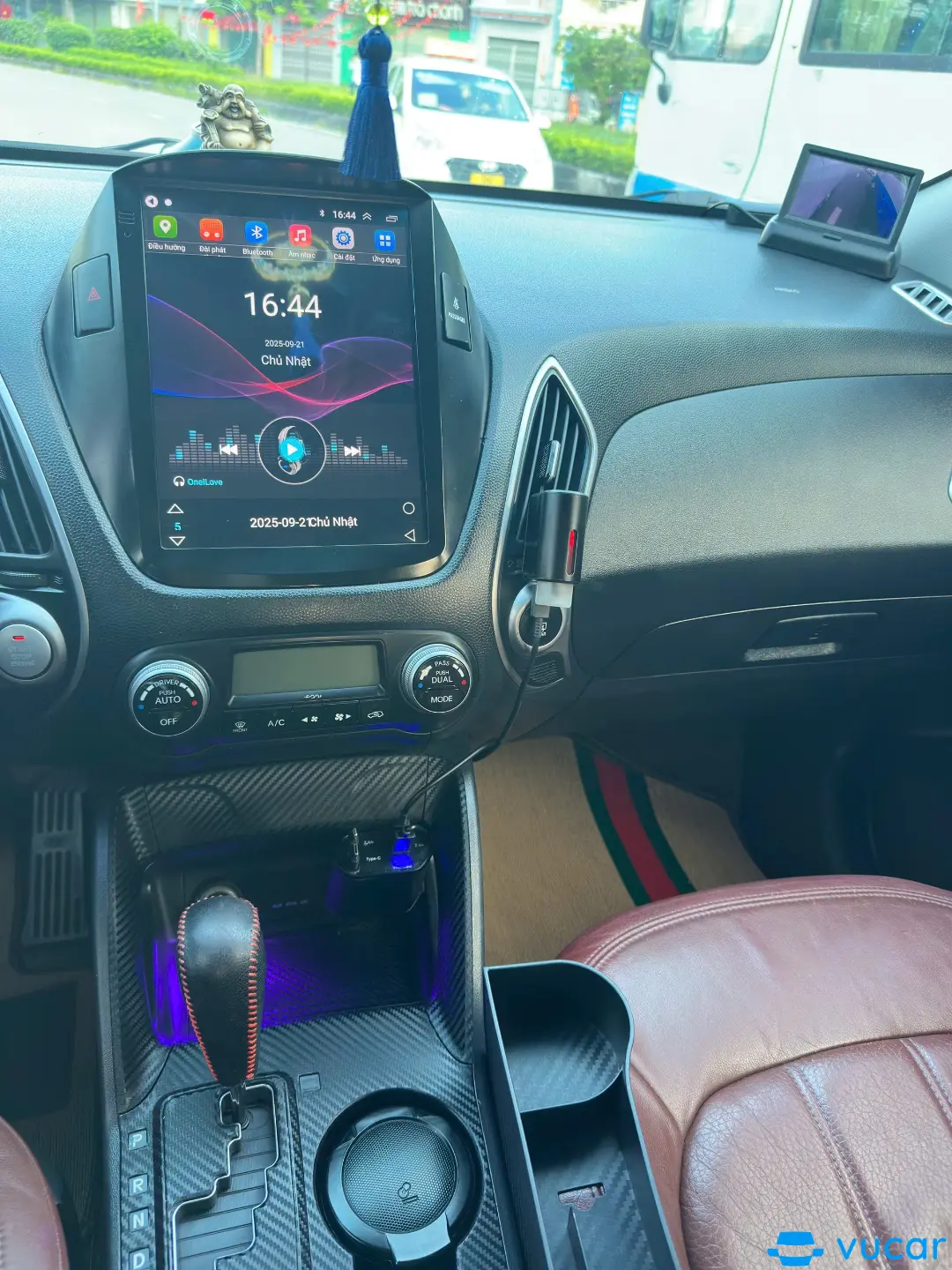 Hyundai Tucson 2.0 AT 2016 - Nội thất 2