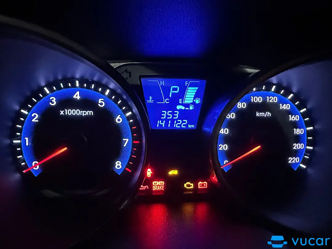 Hyundai Tucson 2.0 AT 2016 - Nội thất 5