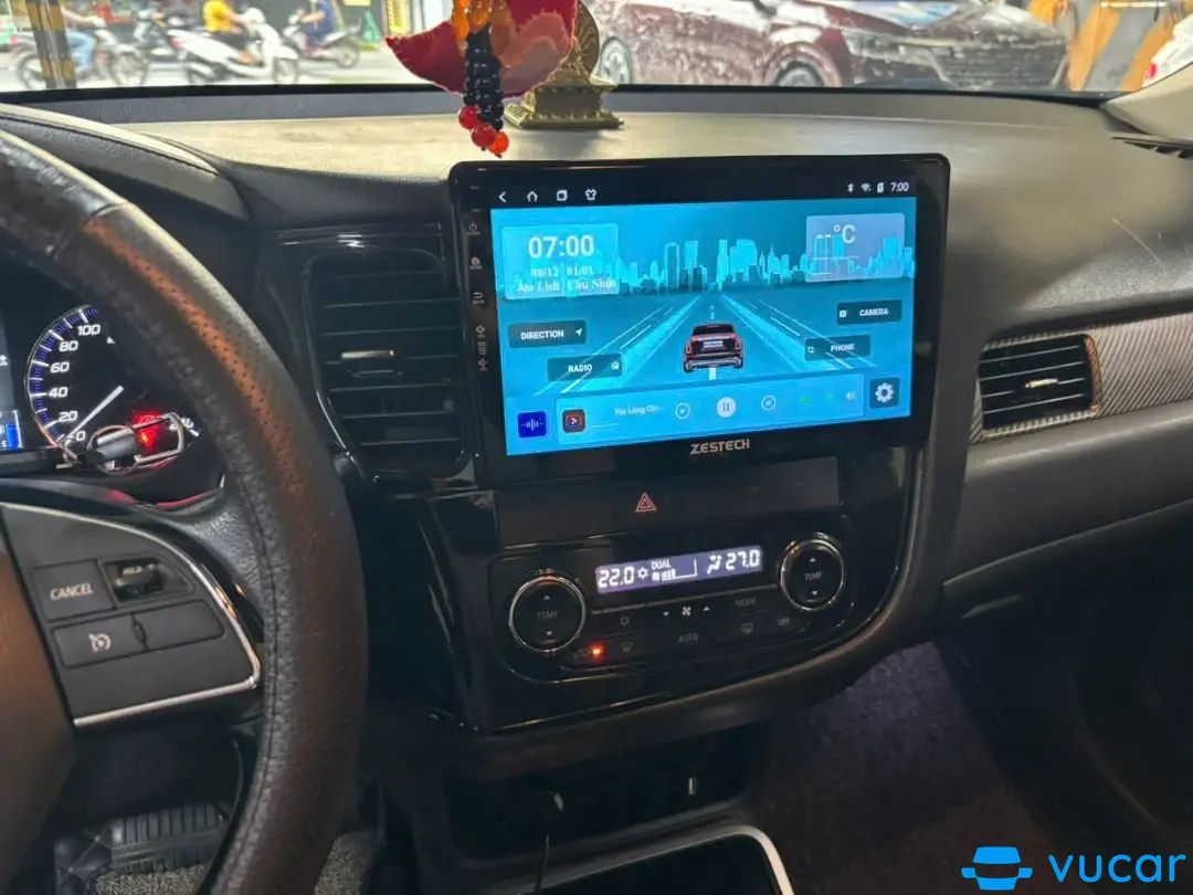 Mitsubishi Outlander 2.0 CVT 2019 - Nội thất 2