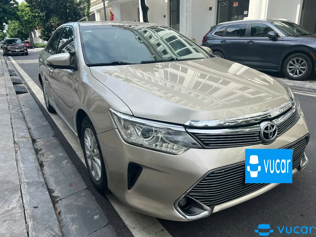 Toyota Camry 2.0 2015 - Ngoại thất 5