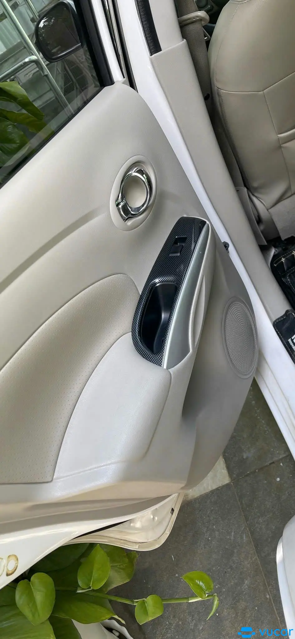 nissan sunny premium 2018  - Nội thất 5