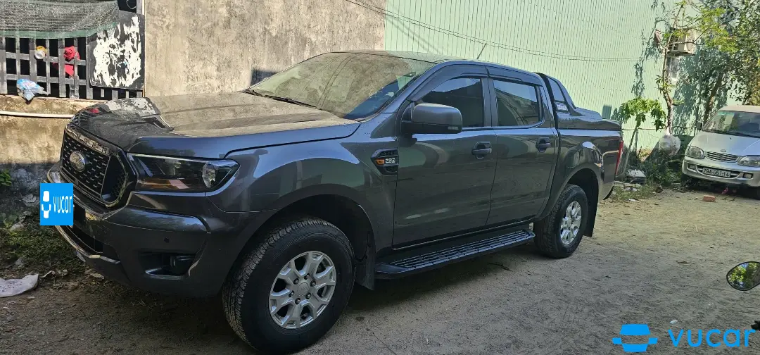 Ảnh xe Ford Ranger XLS 2.2L 4x2 AT 2021