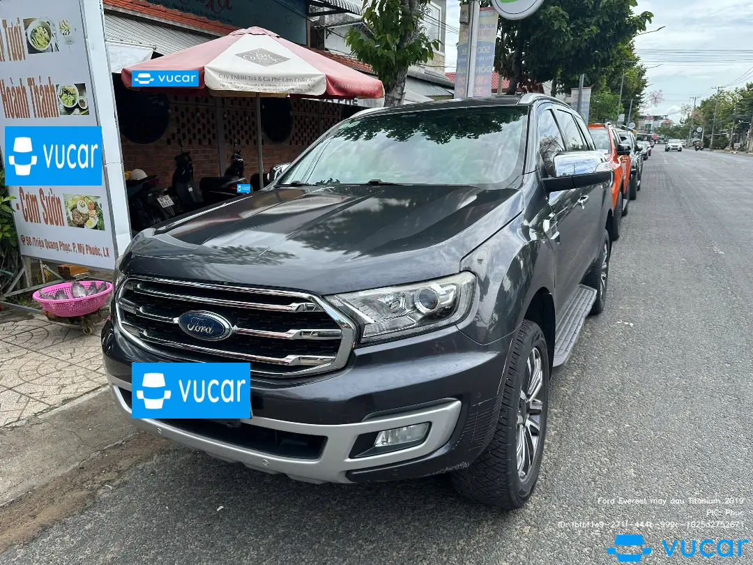 Ảnh xe Ford Everest Titanium 2.0L 4x2 AT 2019 - ảnh 1