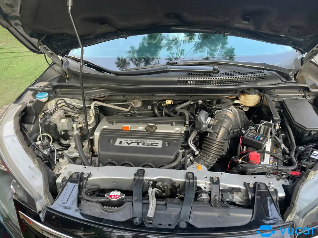 Honda CRV 2.4 AT 2014 - Khoang động cơ 1