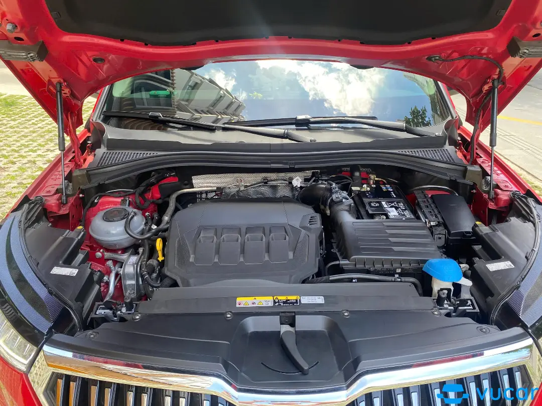Skoda Kodiaq Style 2.0 AT 4WD 2024 - Khoang động cơ 1