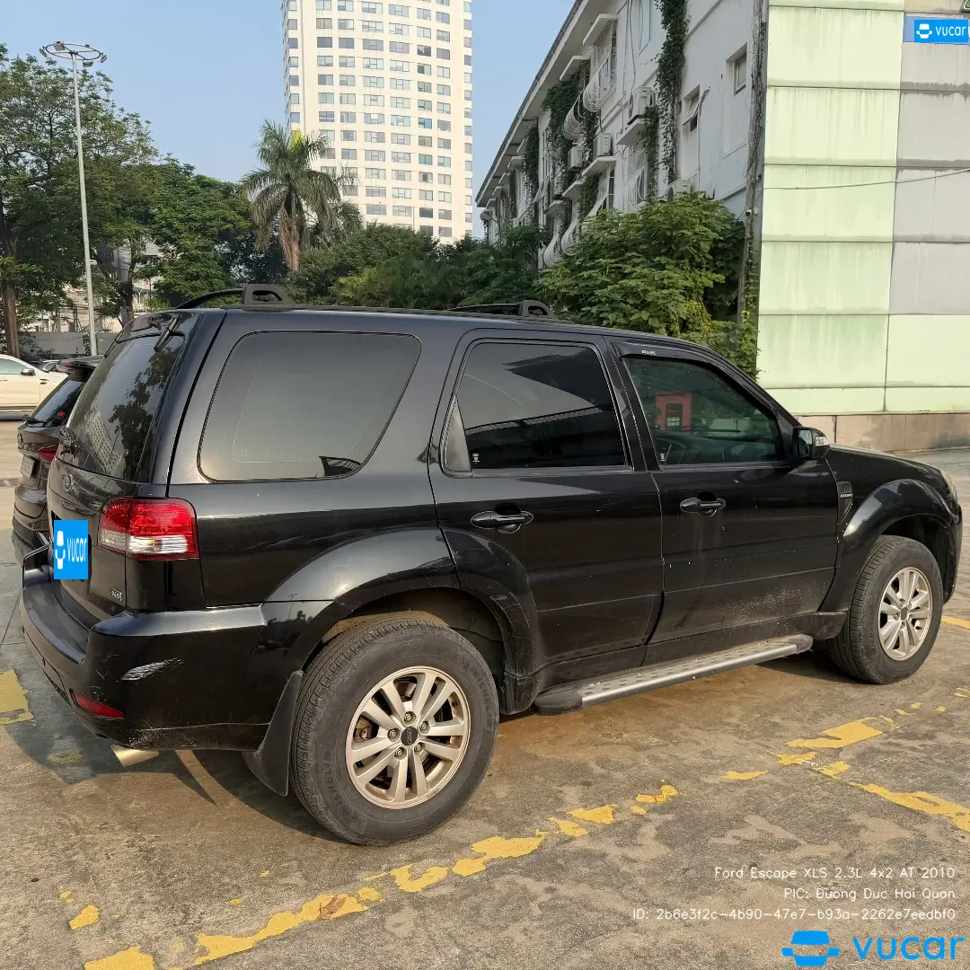 Ford Escape XLS 2.3L 4x2 AT 2010 - Ngoại thất 2