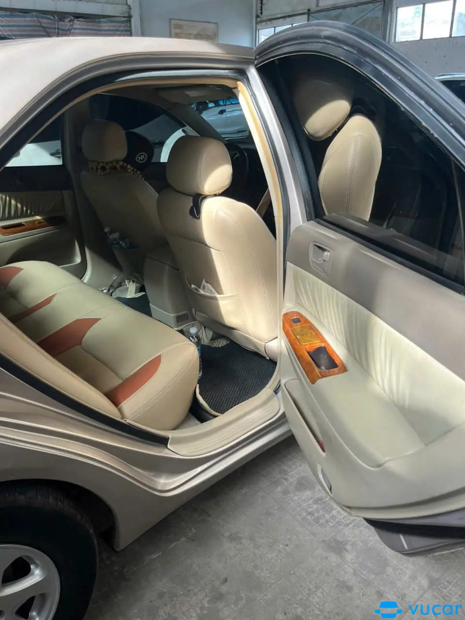 Toyota Camry 2.4G 2005 - Nội thất 1