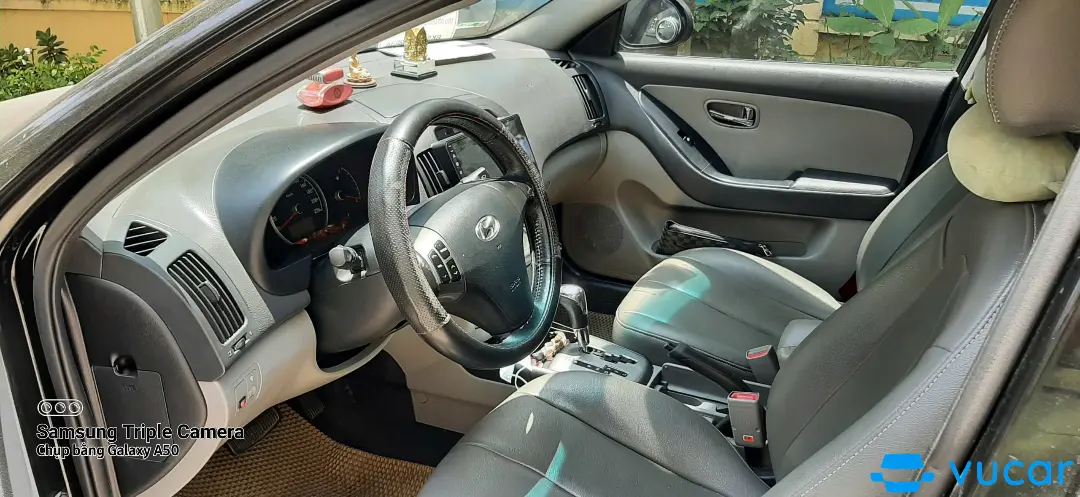 Hyundai Avante 1.6 AT 2012 - Nội thất 2