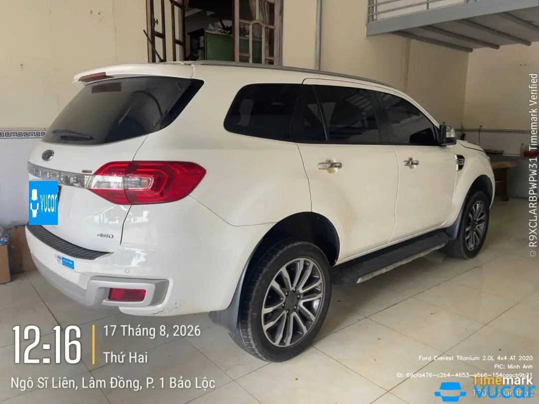 Ảnh xe Ford Everest Titanium 2.0L 4x4 AT 2020 - ảnh 4