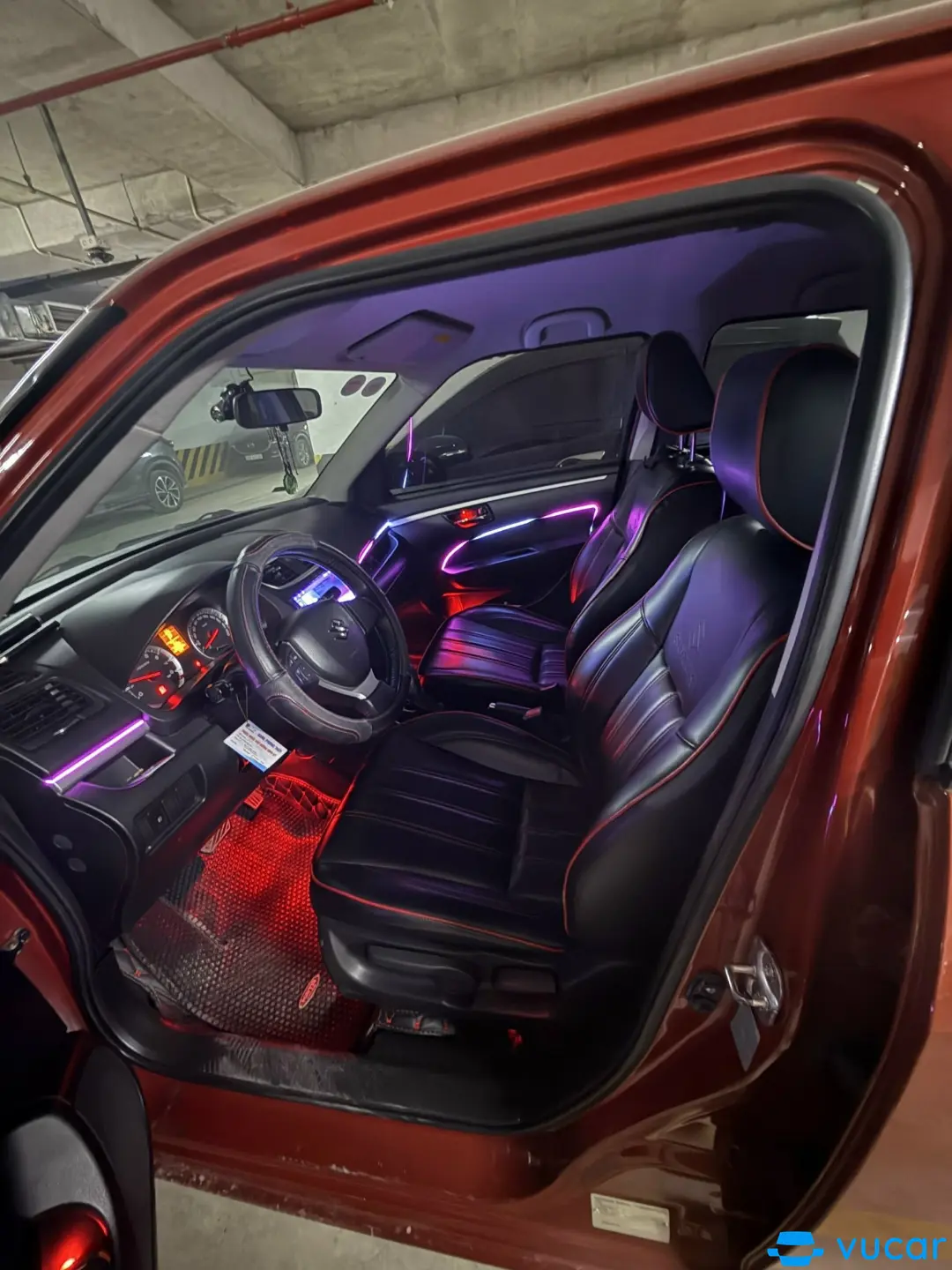 Suzuki Swift 1.4 AT 2015 - Nội thất 2