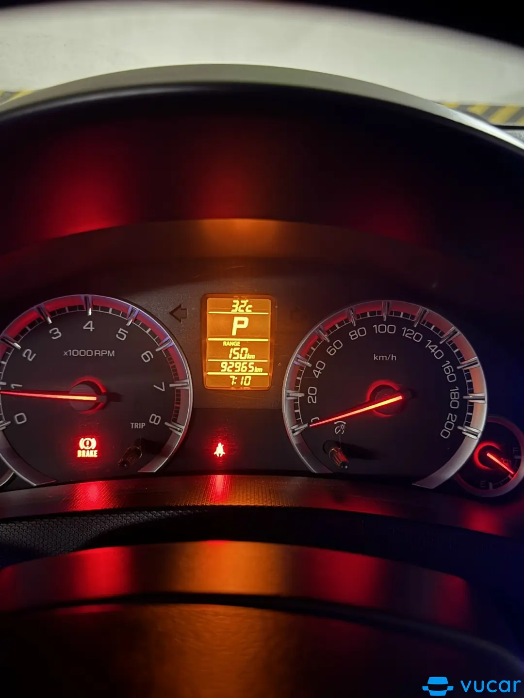 Suzuki Swift 1.4 AT 2015 - Nội thất 4