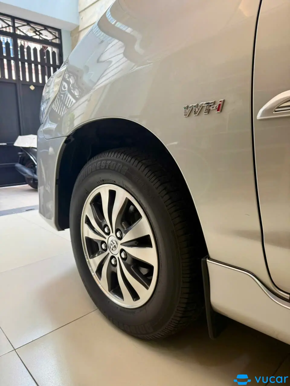 Toyota Innova 2.0G 2015 - Ngoại thất 8