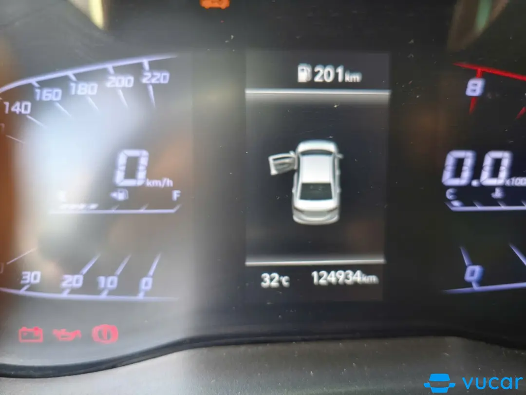 Hyundai Accent 1.4 MT Tiêu Chuẩn 2022 - Nội thất 1