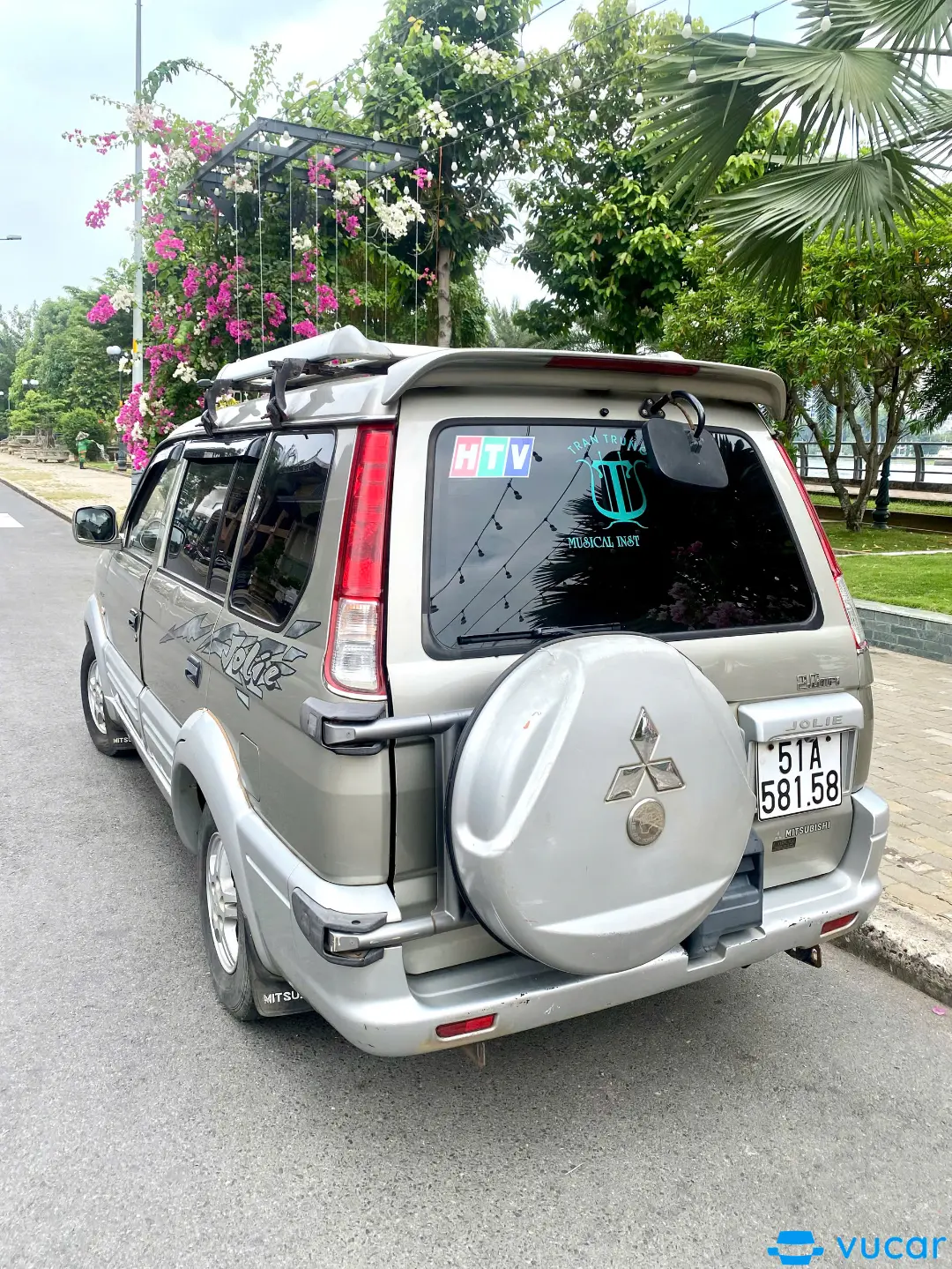 Mitsubishi Jolie số sàn 2004 - Nội thất 1