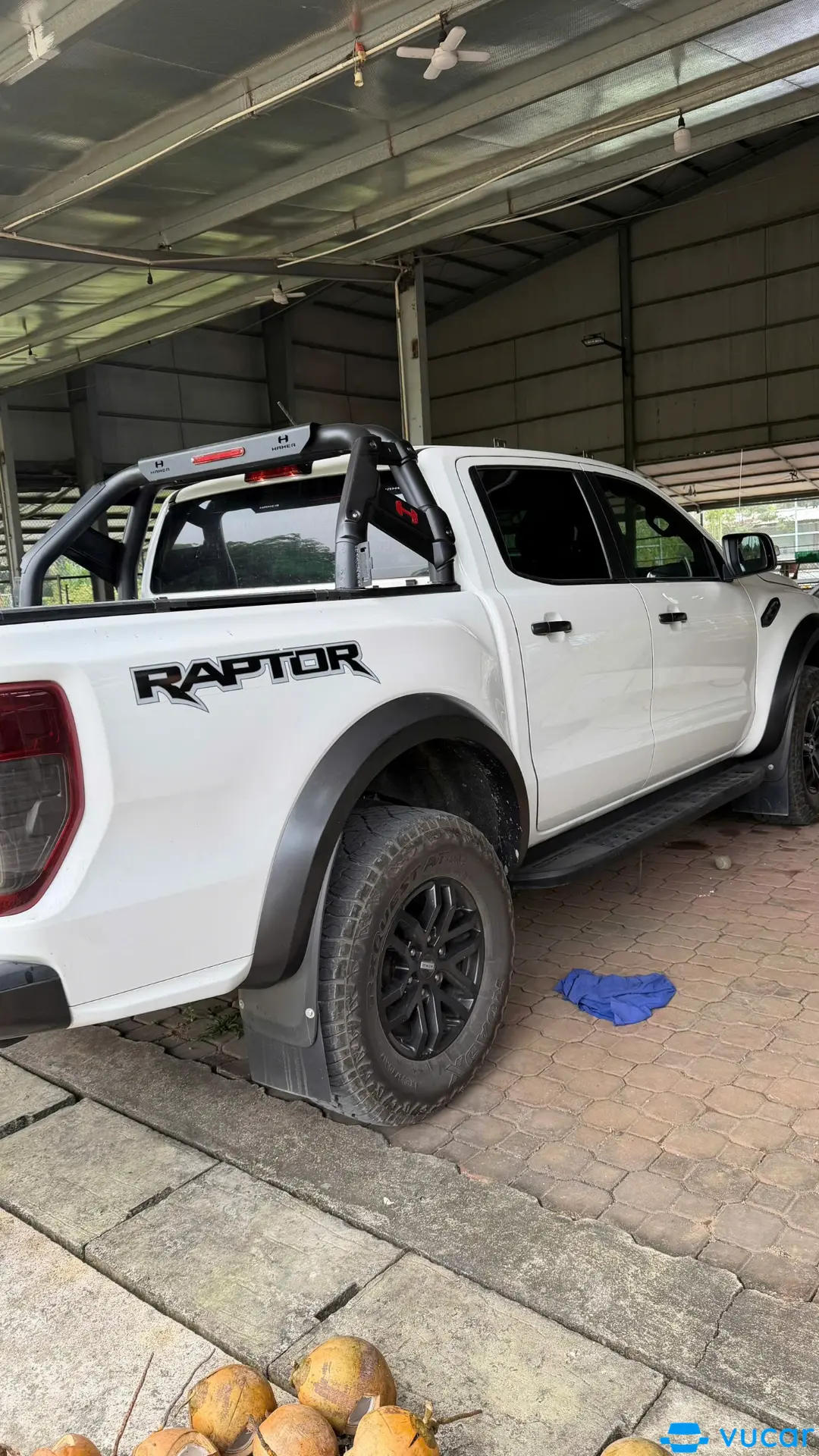 Toyota Fortuner 2011  - Ngoại thất 4